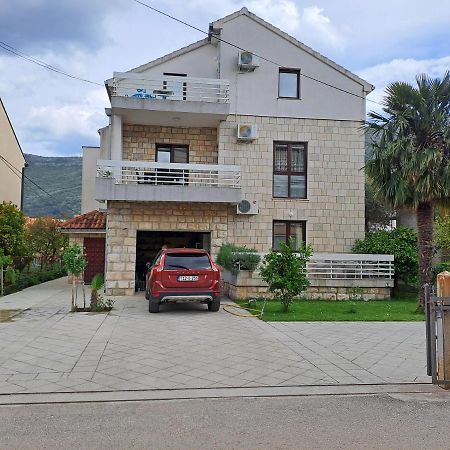 Apartmani Amira Trebin Dış mekan fotoğraf