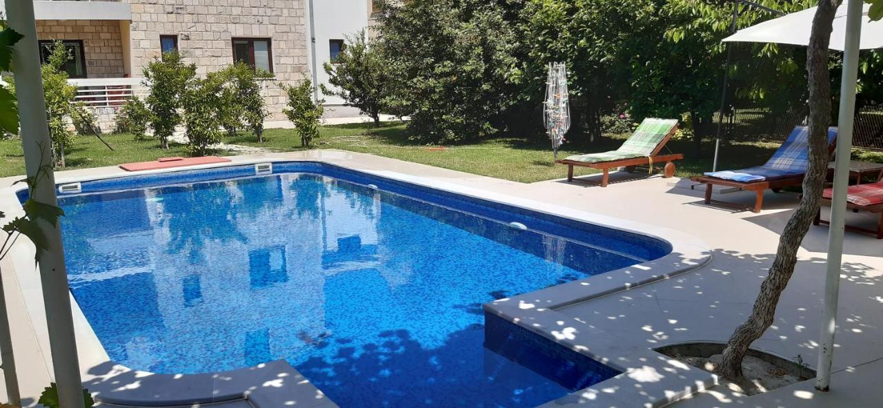Apartmani Amira Trebin Dış mekan fotoğraf