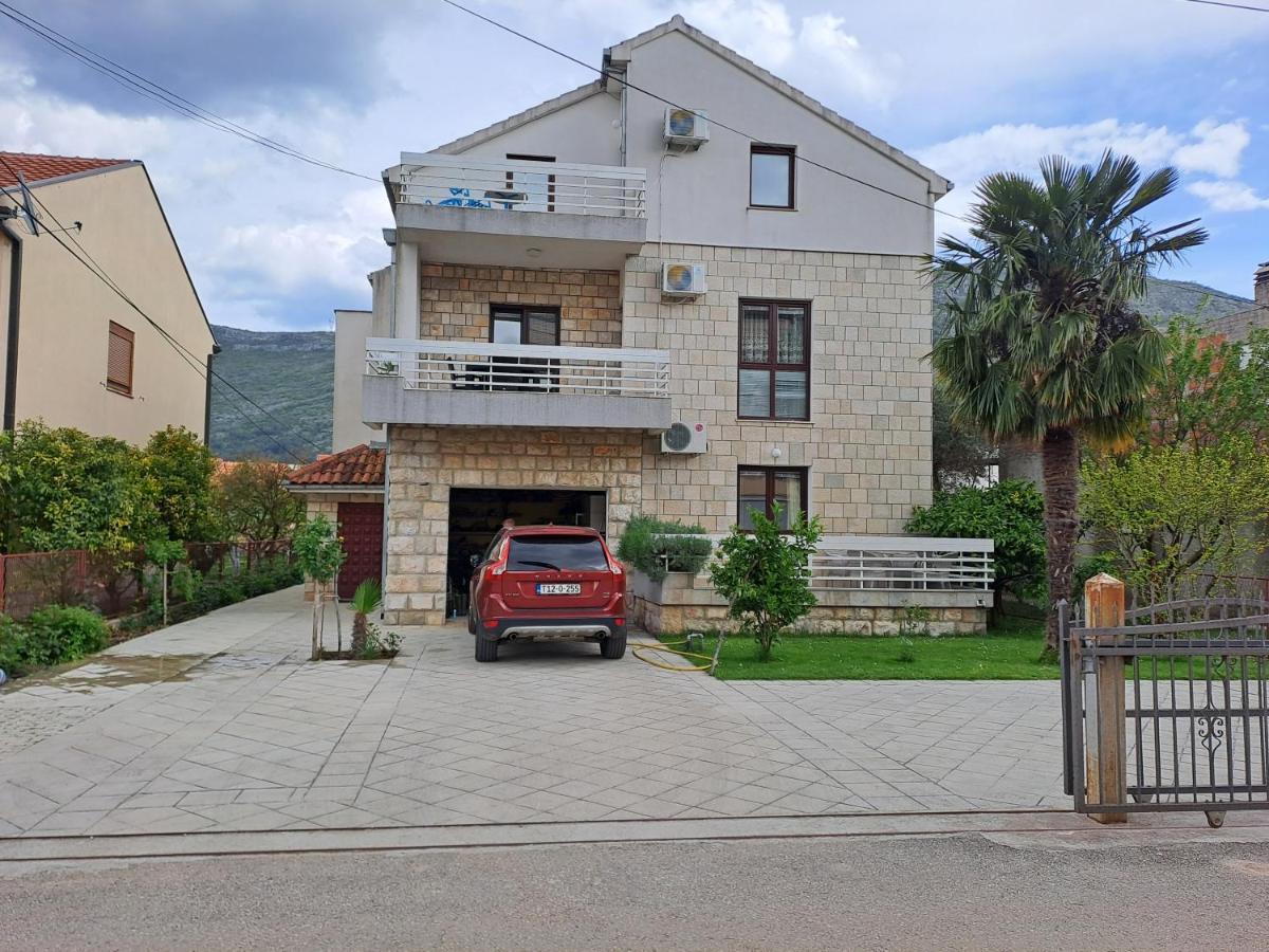 Apartmani Amira Trebin Dış mekan fotoğraf